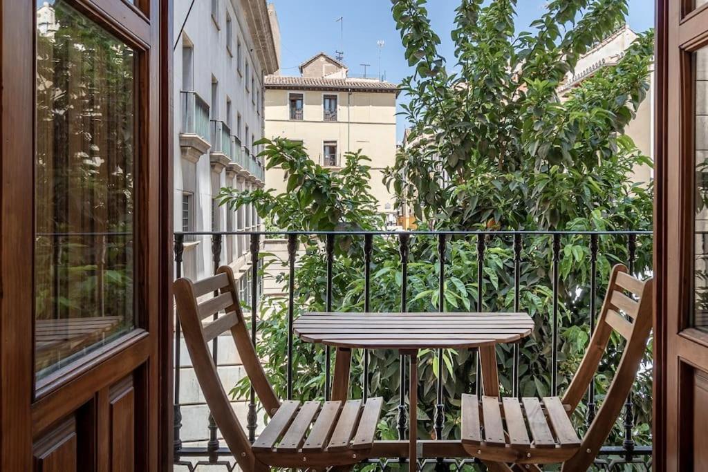 Ch Elvira Luxury Apartment Granada Exterior foto